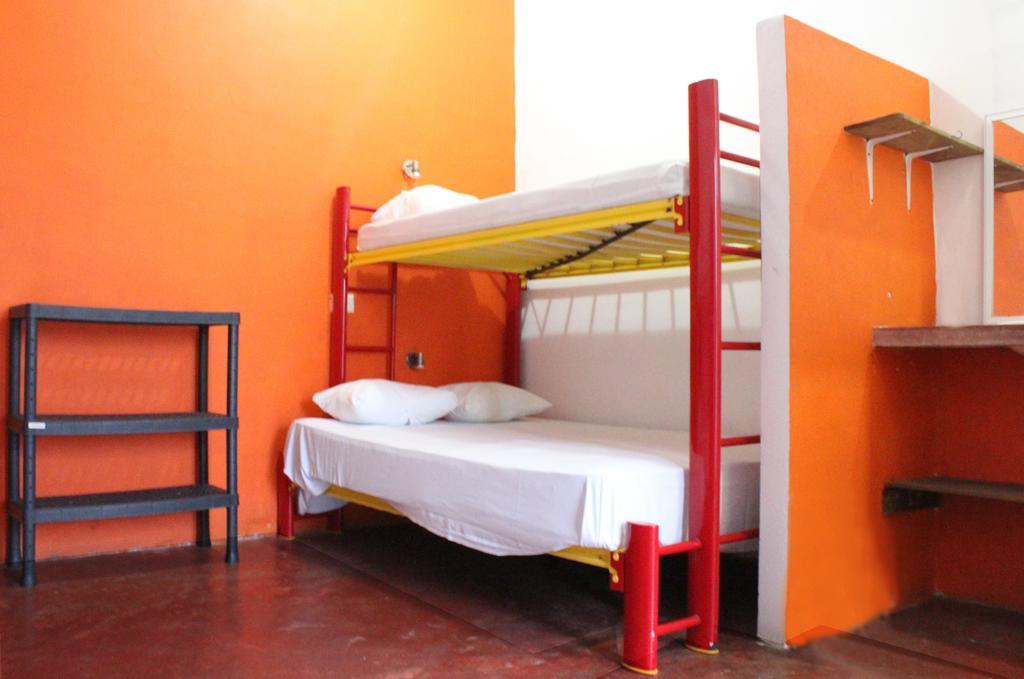 Hostal Vive La Vida Playa del Carmen Exterior foto